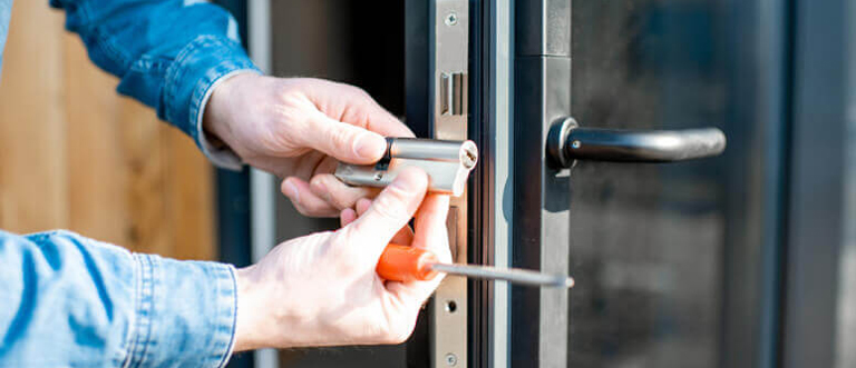 Commercial Locksmith Riverbank